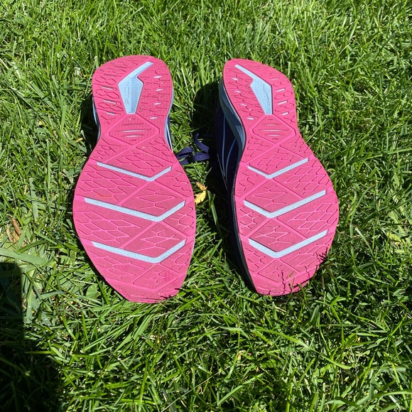 Brooks stealthfit levitate 6, size 7! - Picture 2 of 4